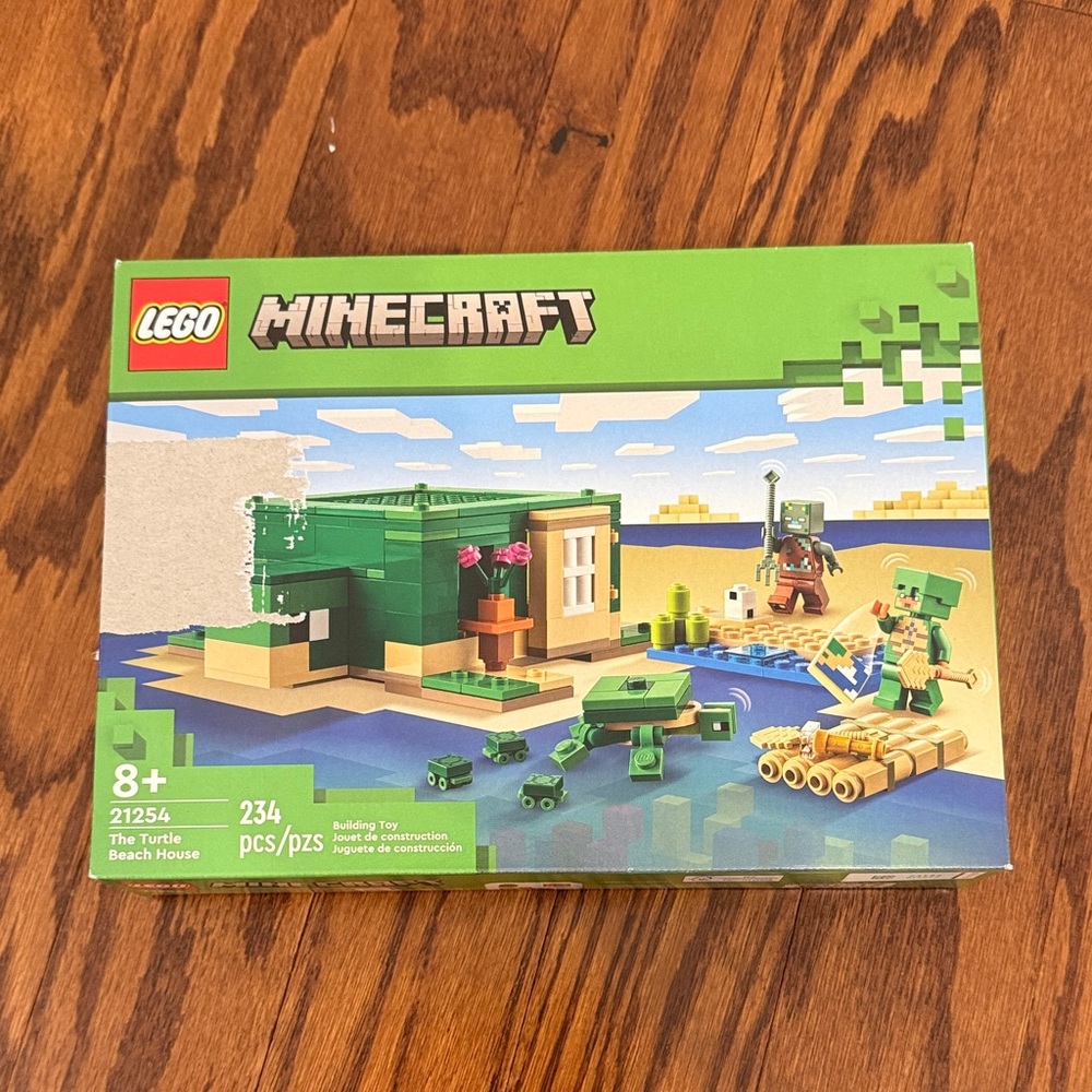 New LEGO Minecraft The Turtle Beach House
